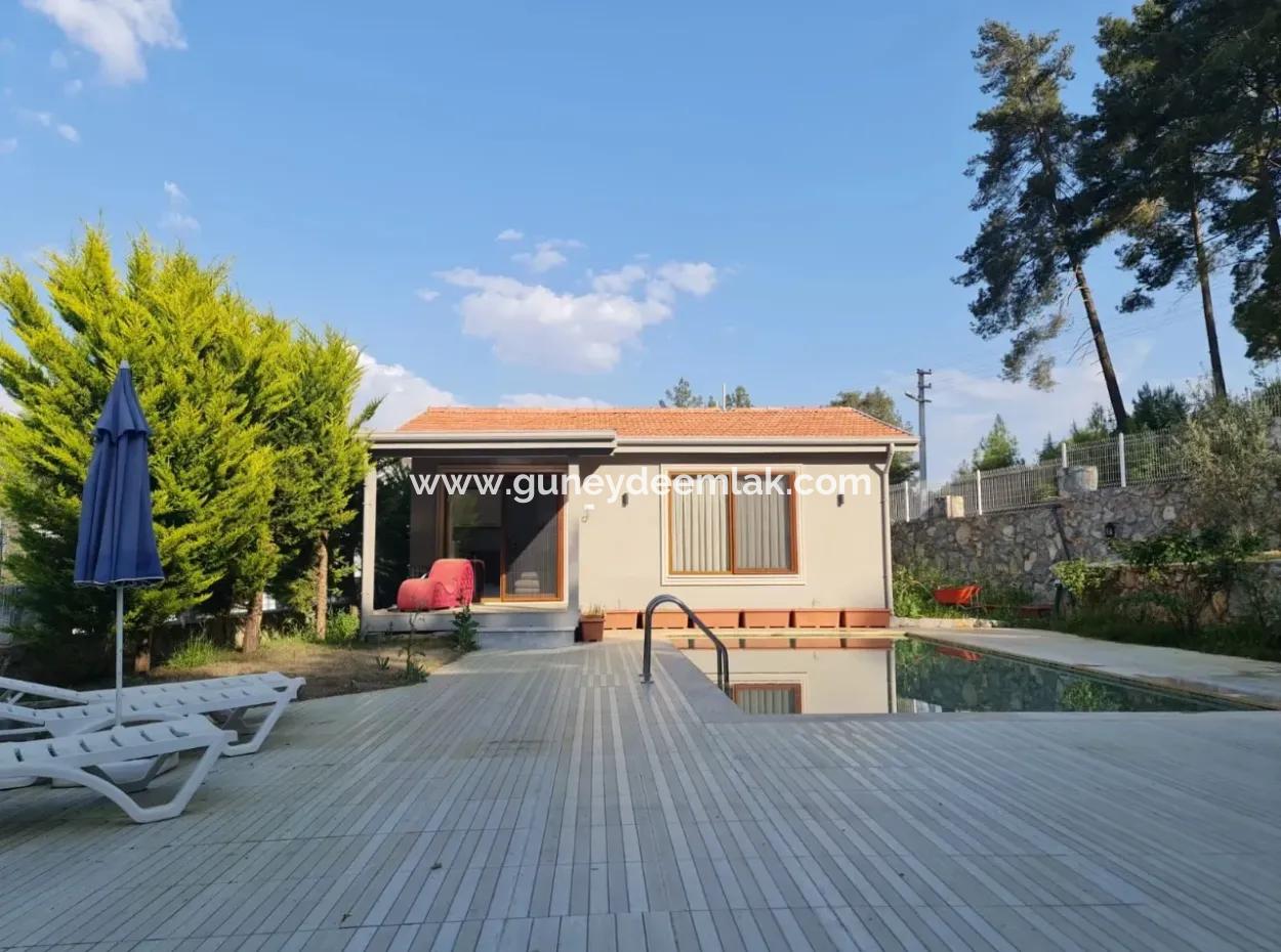 Freistehende Luxusvilla Mit Swimmingpool Zum Verkauf In Der Natur In Fethiye Üzümlü