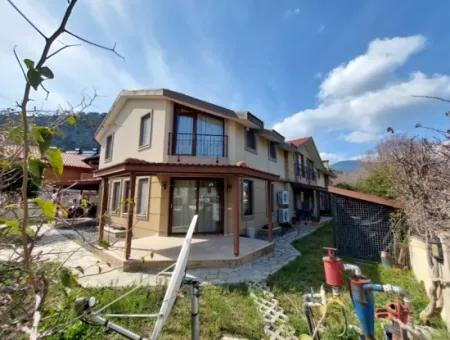 Muğla Dalyanda Canal Front 2 1 Villa Zur Miete Auf 1 Grundstück