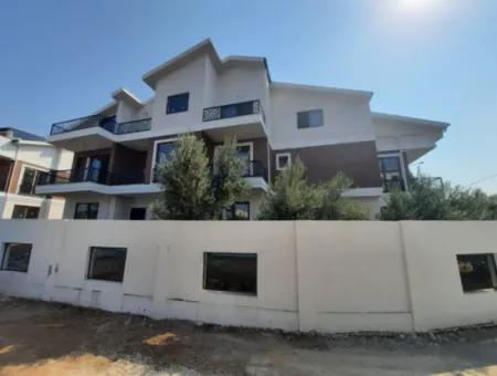 Fethiye Foçada 680 M2 Plot With Zero Swimming Pool.70M2, 2 1 Apartment For Sale