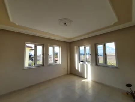 130M2, 3 In 1 Unfurnished Apartment For Rent In Muğla Ortaca Eskiköy