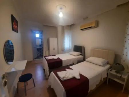 Dalyanda Müstakil Kanala Yakın  3+1 Villa Kiralık