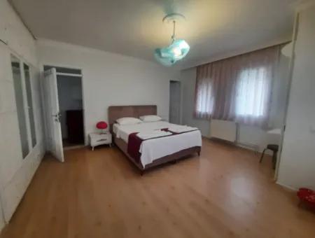 Dalyanda Müstakil Kanala Yakın  3+1 Villa Kiralık